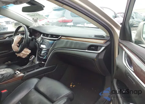 2014 Cadillac Xts Luxury z USA, uszkodzony, nr VIN 2G61M5S3XE9118652